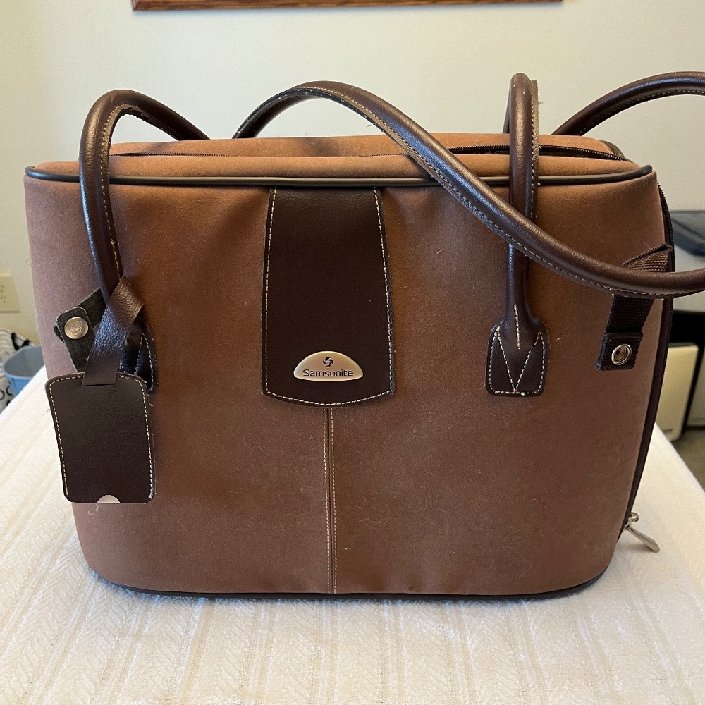 Unique Samsonite Carry-on/Laptop Bag With Removable Insert